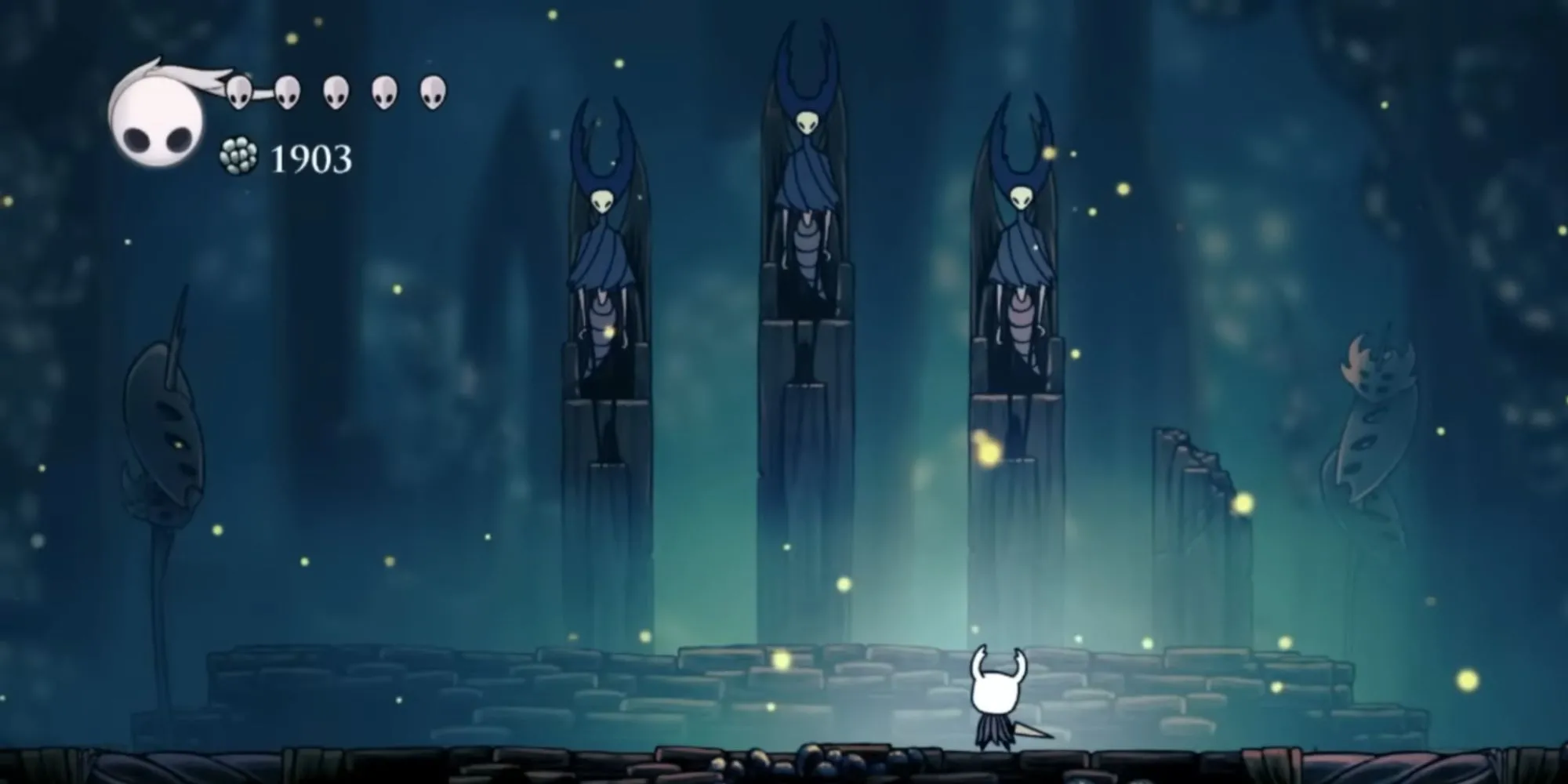 Hiệp Sĩ đối mặt với bộ ba Mantis Lords trong Hollow Knight
