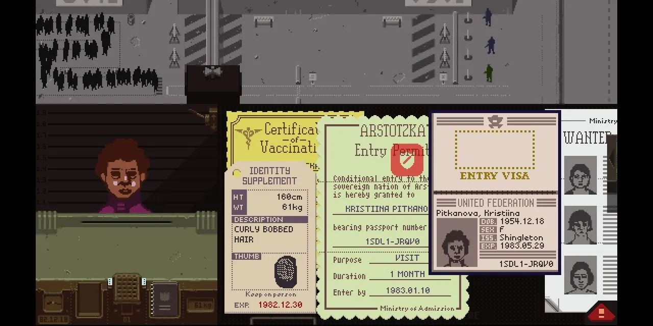 Nhân viên hải quan đang kiểm tra giấy tờ trong game Papers, Please