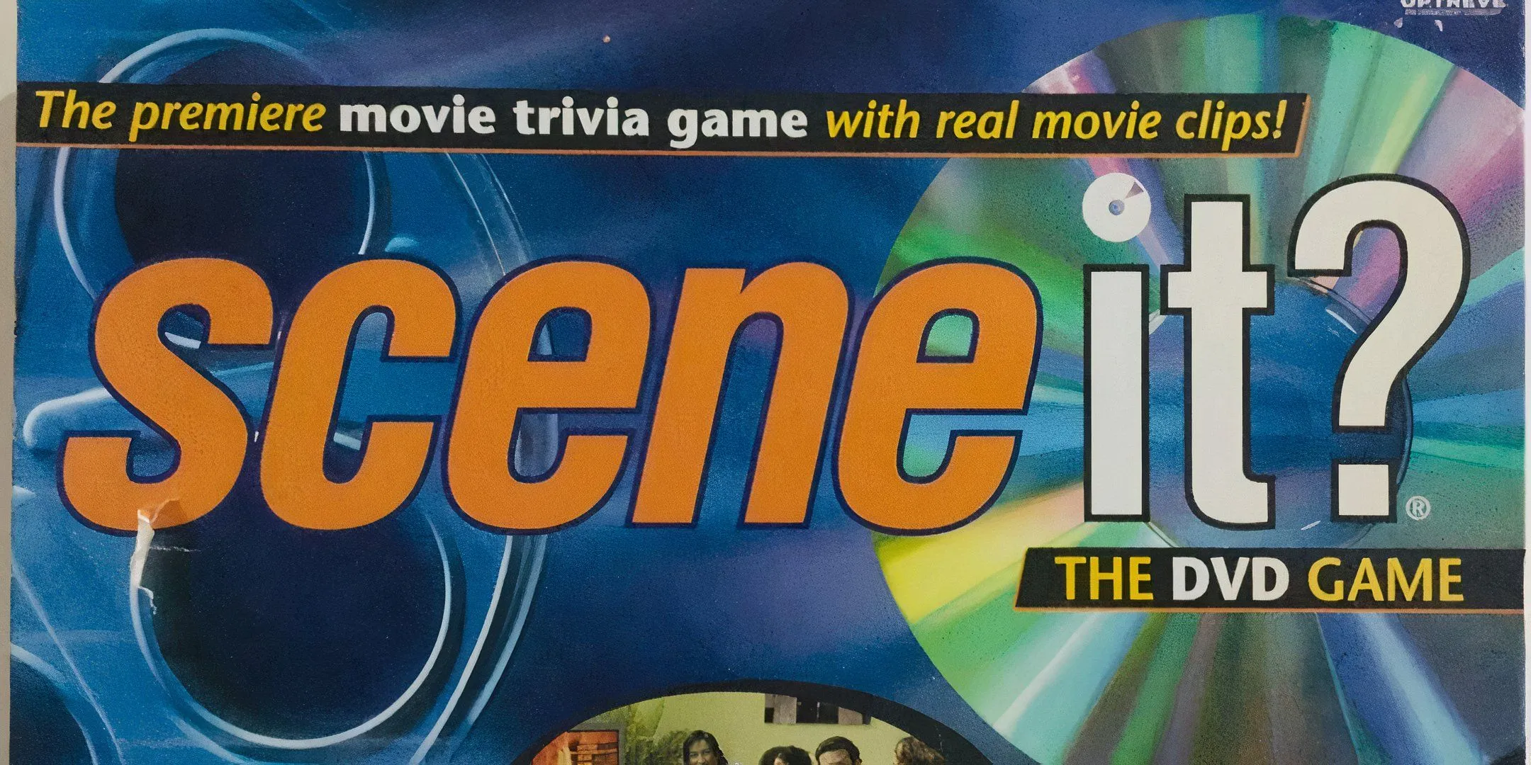 Bìa đĩa game Scene It, tựa game kiến thức phim ảnh ít khi dùng board game