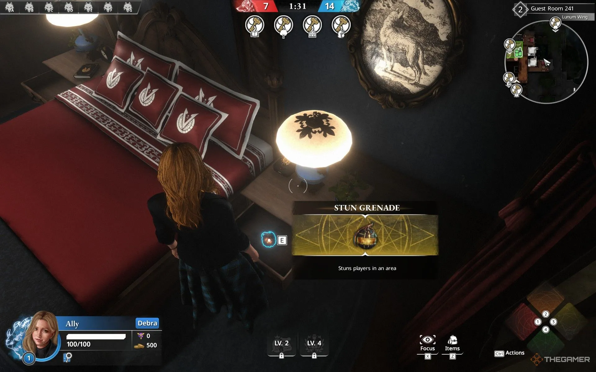 Một nhóm người chơi đang tương tác qua proximity voice chat trong game Killer Inn, biểu cảm trên khuôn mặt thể hiện sự căng thẳng và nghi ngờ trong không gian khách sạn u ám.