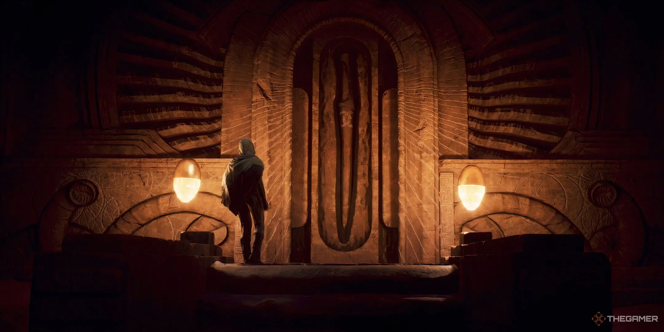 Nhân vật đứng trước một ban thờ Fremen trong game Dune Awakening