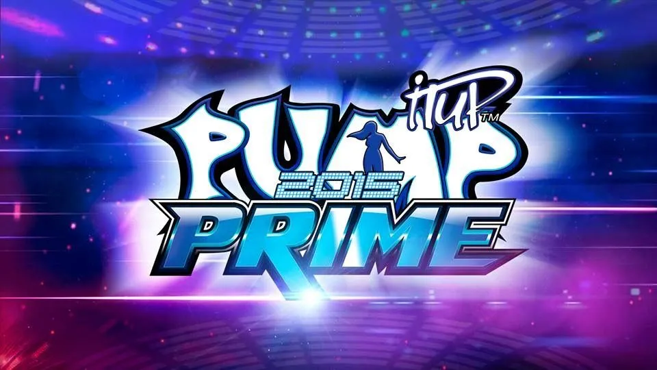 Thảm nhảy Pump It Up truyền thống với 5 mũi tên đặc trưng, biểu tượng của kỷ nguyên game arcade.